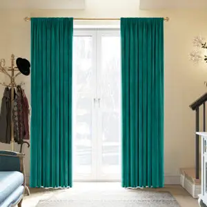 Odessa-Velvet-Peacock